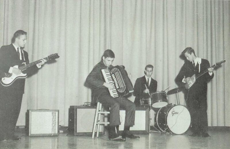 Datei:MA pic Vibrations 1965.jpg
