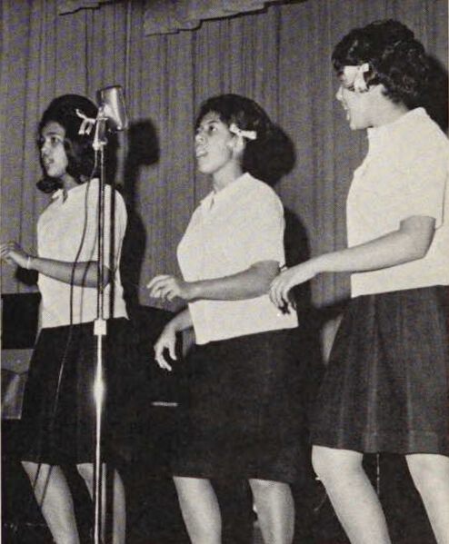 Datei:MA pic Rondels Fairhaven 1965.jpg