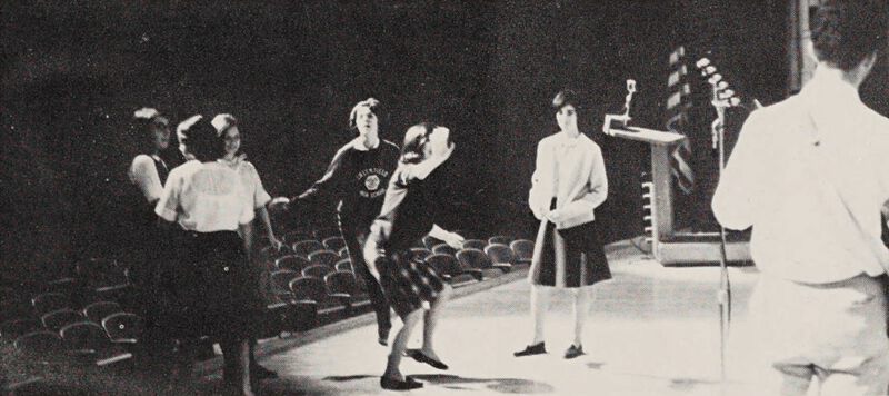 Datei:MA pic Playboys 1965 03.jpg