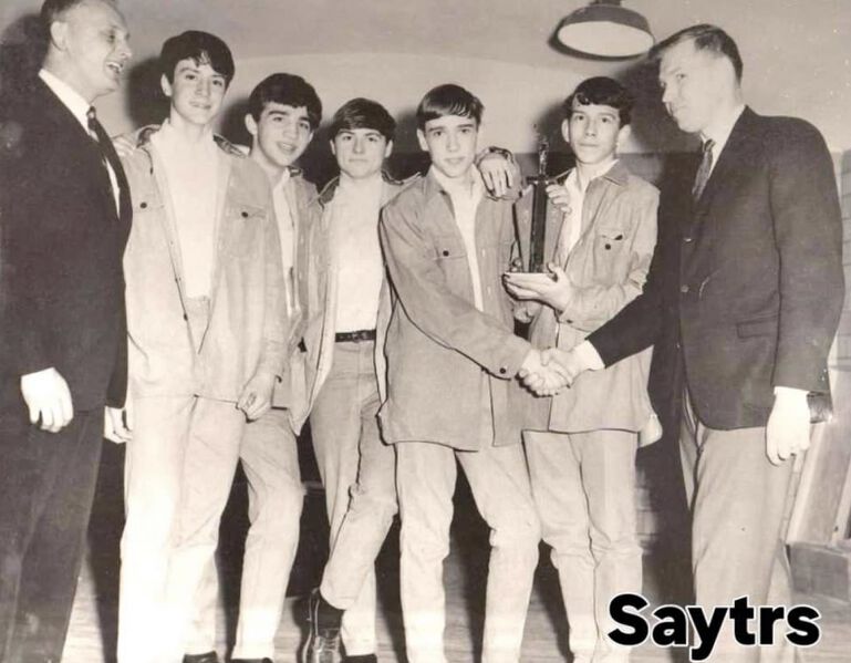 Datei:MA pic Satyrs.jpg